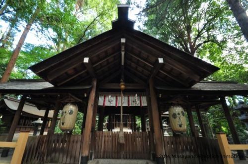 謎めく秦氏と繋がる三柱鳥居!蚕の社改め木嶋坐天照御魂神社
