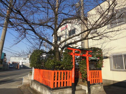 繁六稲荷大明神 -八尾市楠根町-