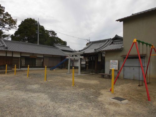 名称不明の神社 -寝屋川市秦町-