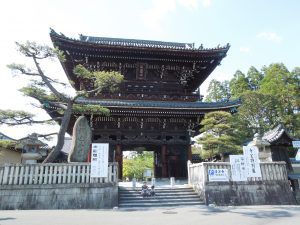 清涼寺付近でランチするなら?あぶり餅大文字屋と湯豆腐竹仙がおすすめ