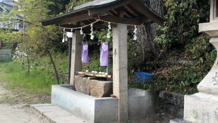 伊射奈岐神社(千里・佐井寺神社)の拝殿や手水舎など
