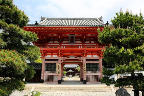 昆陽寺、大震災から見事に甦りました。