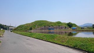 寛弘寺古墳公園(南河内郡河南町) ・自由に入れ景色も楽しめる古墳公園