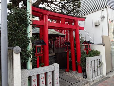 「左近稲荷社」(茅ヶ崎市新栄町)