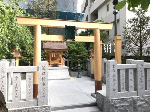 薬祖神社 無病息災・病気平癒のご利益! 薬業界に崇敬される神社(東京都中央区)