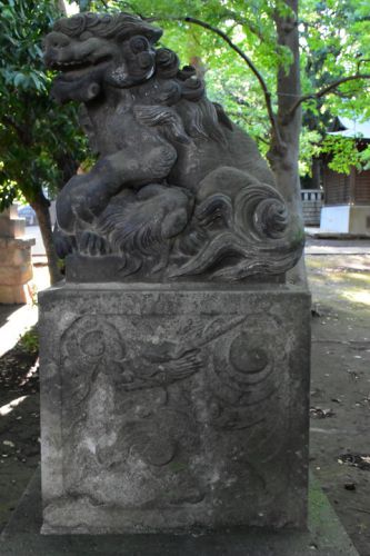 碑文谷八幡宮の狛犬達