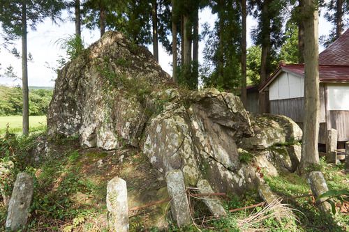 磐神社(奥州市衣川区石神)