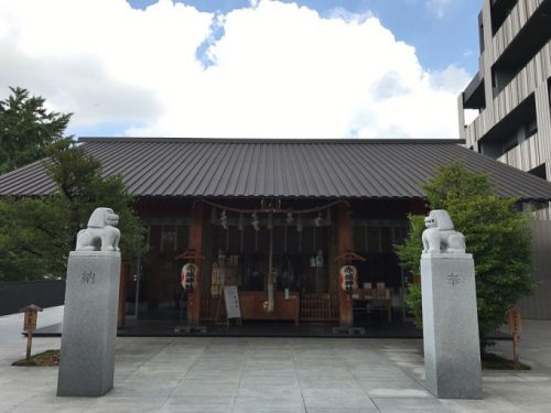 赤城神社 縁結びが叶う! 芸能関係者も祈願するモダンな神社(東京都新宿区)