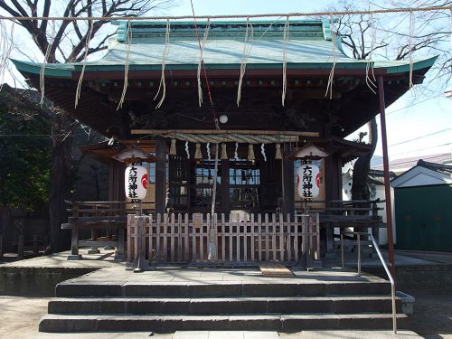 下丸子六所神社 - 鎌倉時代創建・武蔵国総社大國魂神社より勧請した六柱の神を祀る、旧下丸子村の鎮守