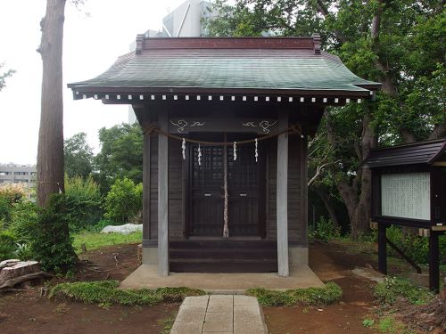 飯縄神社(横浜市緑区長津田町) - 横浜市緑区の最高峰・高尾山の山頂に鎮座する神社