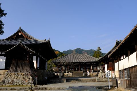 當麻寺西南院の御開帳と紅葉