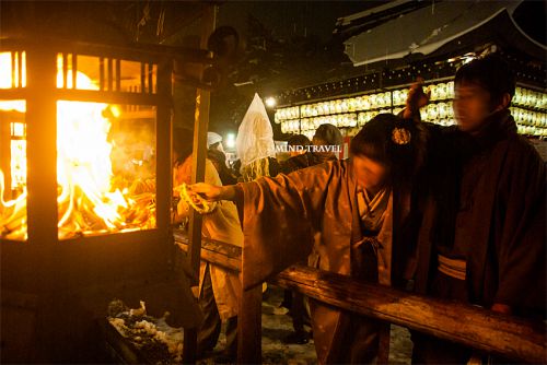 八坂神社 おけら詣 『朮と屠蘇と蘇民将来』