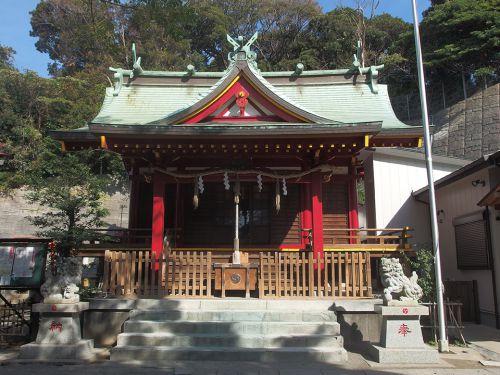 若宮八幡宮(大岡) - 源頼朝が鎌倉の鬼門鎮護のために創建した神社のひとつ・下大岡村の鎮守神