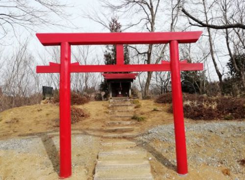 丸森大内の熊野神社と狼の家