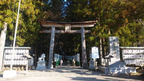 【和歌山】創建二千五十年を誇る熊野信仰の原点「熊野本宮大社」の限定御朱印帳と御朱印