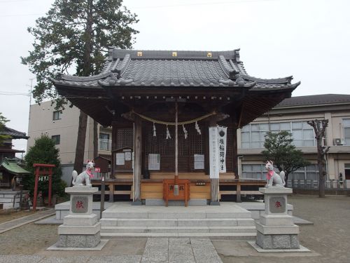 堰稲荷神社 - 旧堰村の鎮守・安産のご利益あらたかと伝わる神社