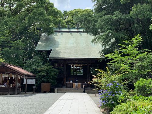 報徳二宮神社 - 「二宮金次郎像」でお馴染みの二宮尊徳を祀る神社