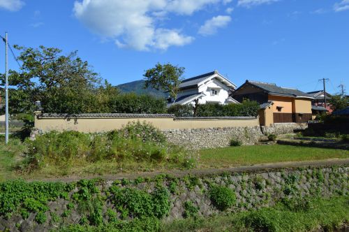 蔵のある風景左0384回 岩倉 山住神社 付近