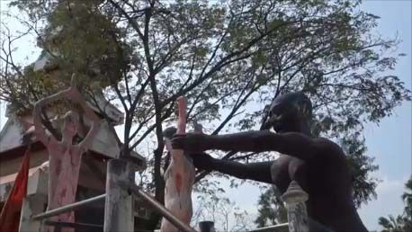 【タイ恐怖の地獄寺】日本ではここまで地獄を表現した数々の像を見たことはない！ワットパイロンウアへのGRABを使った効率的な行き方[Wat Phai Rong Wua]