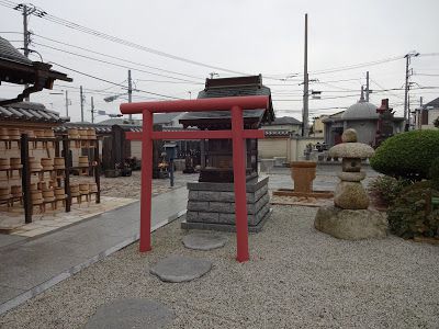 「中庭町稲荷」(平塚市四之宮)