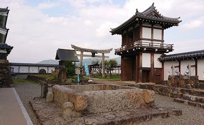 朝暉神社(福知山市) ・福知山城天守の側に鎮座する藩祖を祀る神社