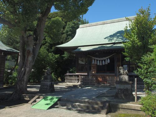五社稲荷神社(鎌倉市岩瀬) - 鎌倉時代初期創建・佐竹氏の旧臣・岩瀬氏によって創建された神社
