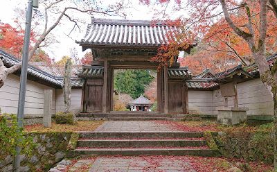延命寺(河内長野市) ・鬼伝説の地にある古刹は南河内屈指の紅葉の名所