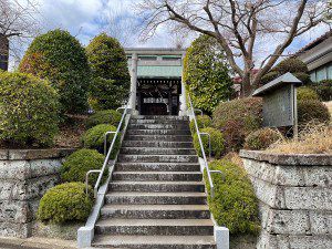 武蔵御嶽神社細山分社(川崎市麻生区千代ケ丘) - 大麻止乃豆乃天神社の分社と伝わる神社