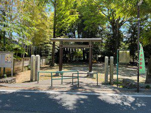 神明社(府中市四谷) - 旧府中領四ツ谷村の鎮守として祀られていた第六天社が起源
