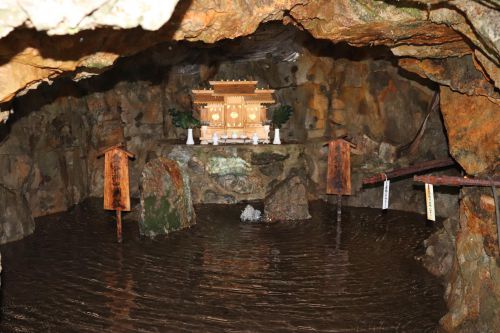 生野銀山と神社